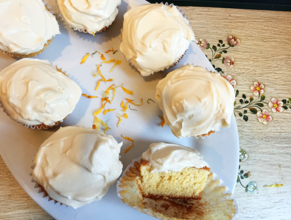 Calendula and White Chocolate Cupcakes