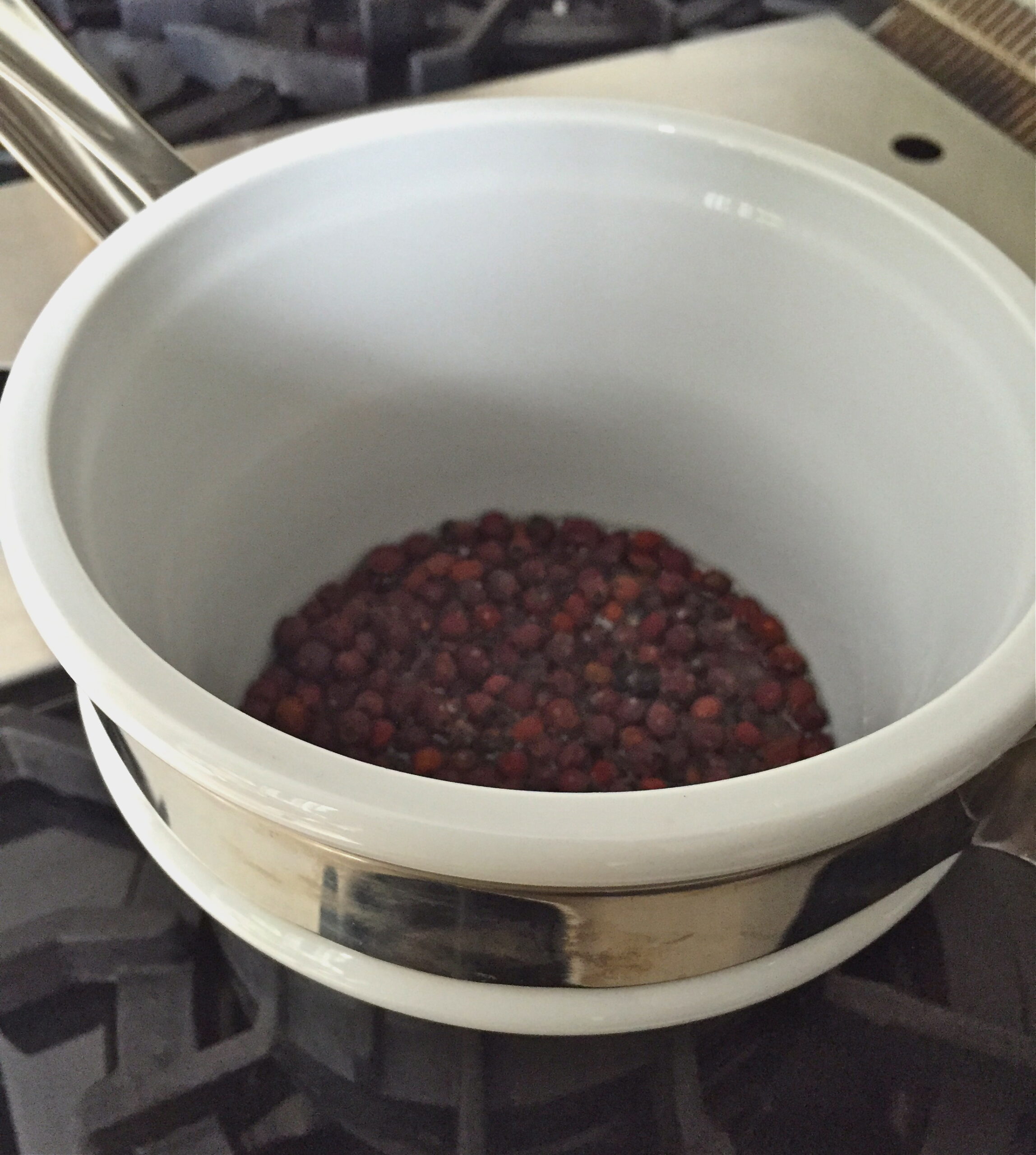 simmering berries with honey