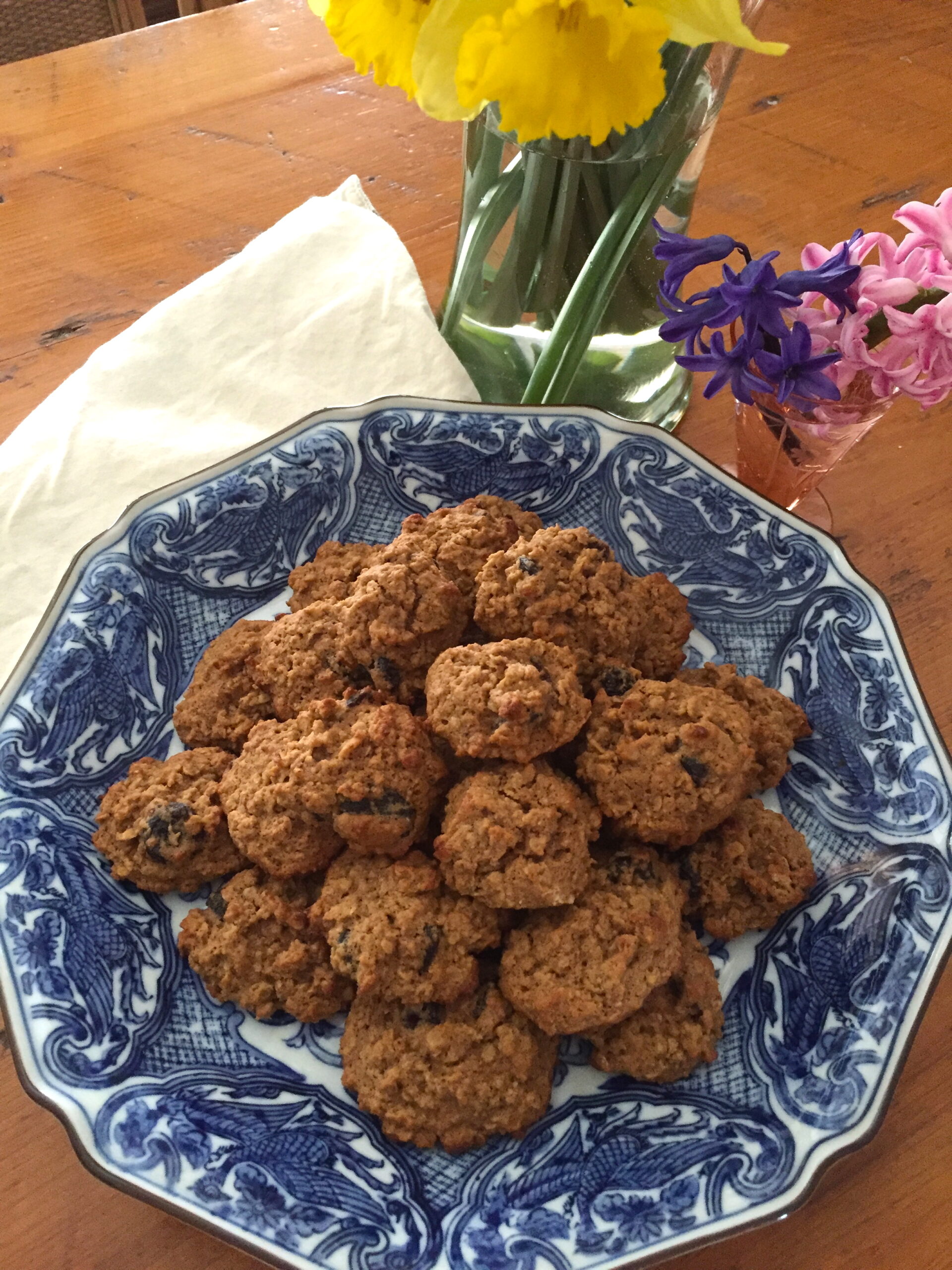 plate of cookies